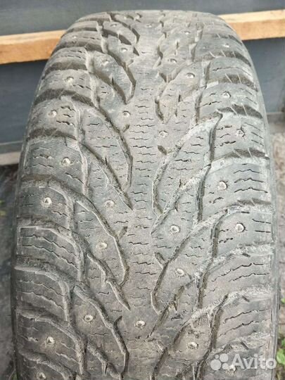 Nokian Tyres Hakkapeliitta 9 SUV 215/65 R16