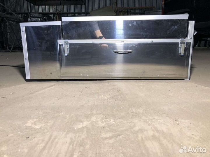 Приёмное для гроба с электроприводом