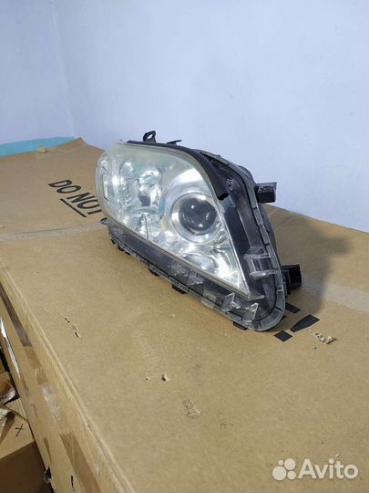 Toyota Rav4 XA30 Фара правая