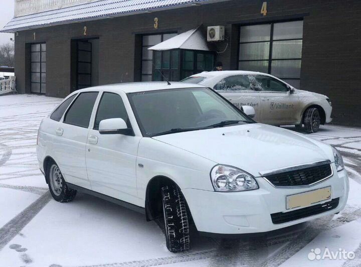 Передний Бампер priora 2