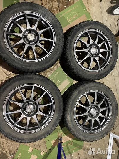 Зимняя резина на литых дисках 205 55 r16 бу