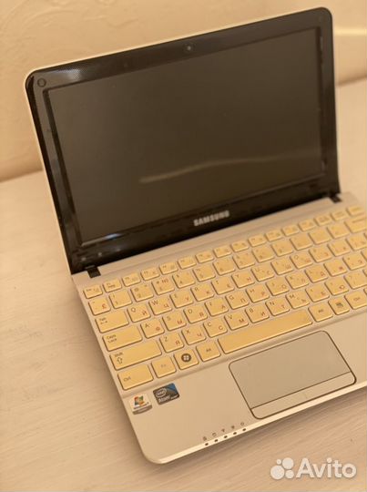 Ноутбук samsung