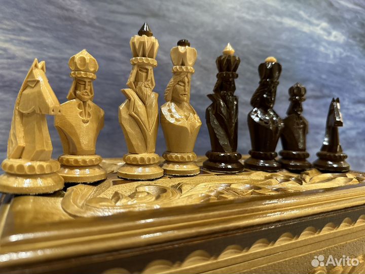 Шахматные фигуры ручной работы