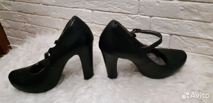 Продам туфли