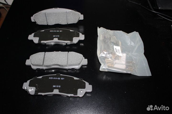 Колодки тормозные передние XT5