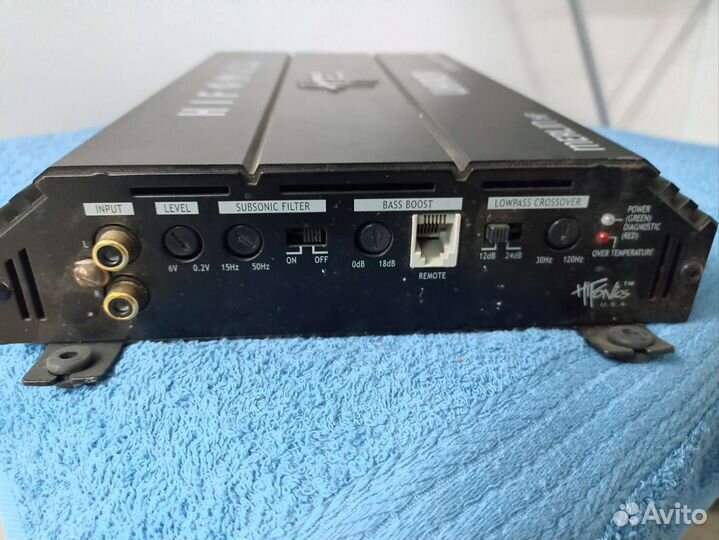 Автомобильный усилитель моноблок