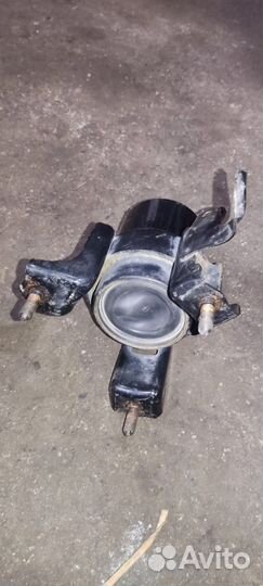 Подушка двигателя Toyota camry v50