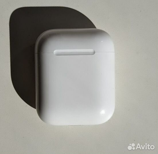 Беспроводные наушники apple airpods