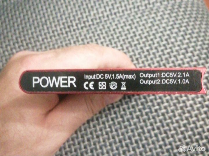 Повербанк с солнечной батарей около 10000 mah