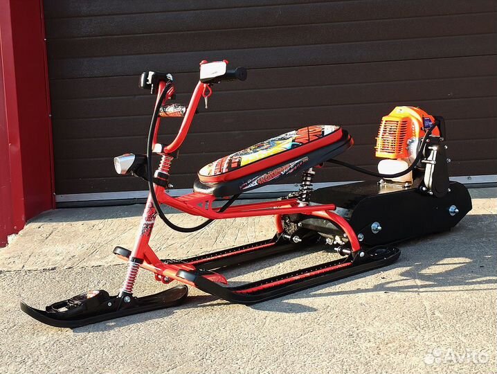 Мотоснегокат X-motors красный,В наличии, много