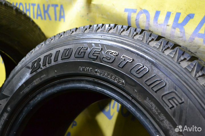 Bridgestone Blizzak DM-Z3 215/65 R16