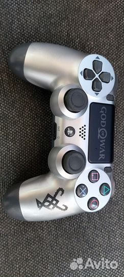 Sony playstation 4 pro limited edition god of war