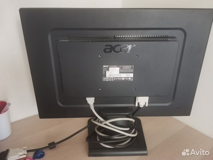 Монитор Acer al2216w