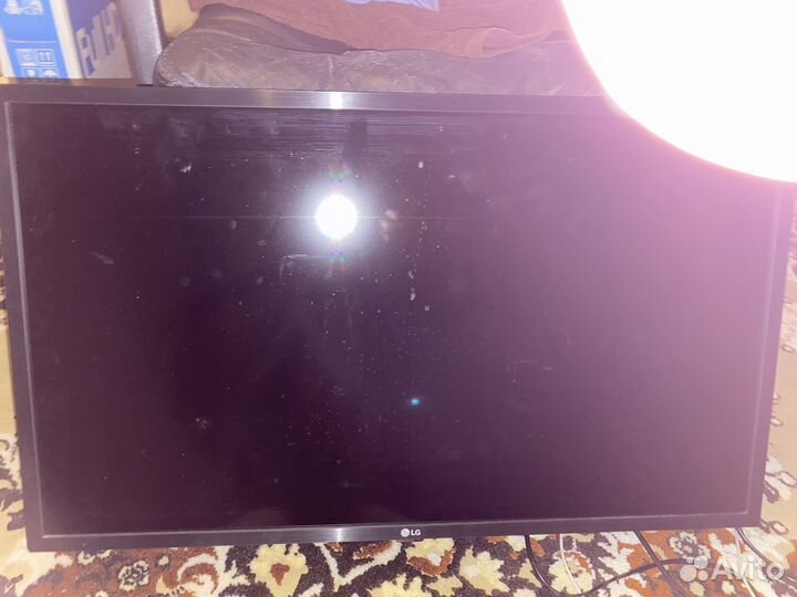 Телевизор разбитый