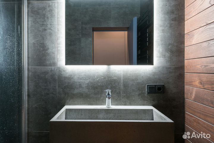 Зеркало с подсветкой на заказ