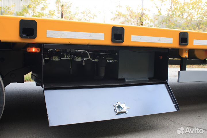 Полуприцеп трал (тяжеловоз) Авиком 98713-04, 2023