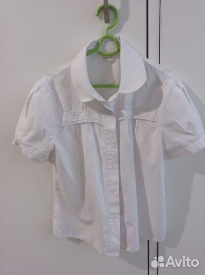 Отдам бесплатно блузки р 116-120