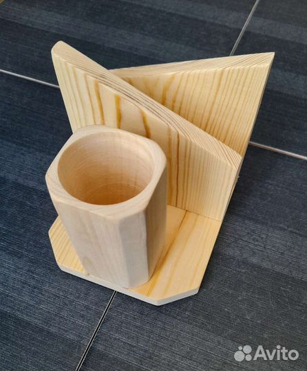 Салфетница подставка из дерева, декор