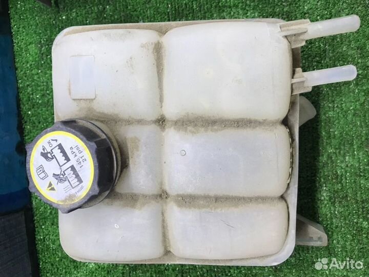 Бачок расширительный Ford Focus MK1 eydk 1.8