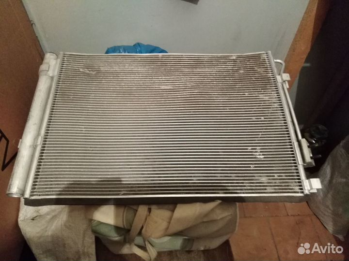Радиатор кондиционера Хундай солярис