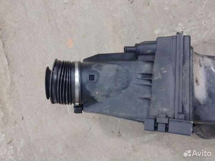 Корпус воздушного фильтра BMW 5 E39