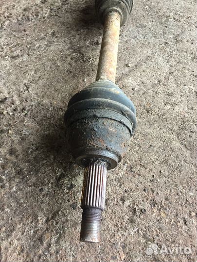 Привод правый полуось Форд Фокус Ford Focus 1