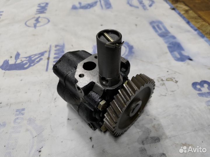 Масленый насос ямз 240H (б/у)