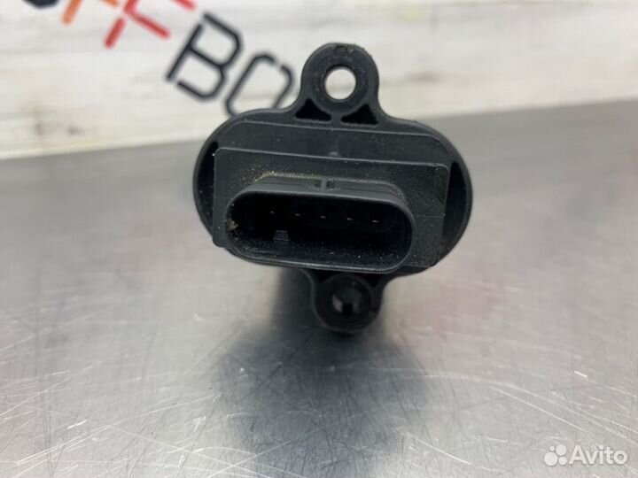 Расходомер воздуха Bmw 5 Series F10 N63B44A 2011