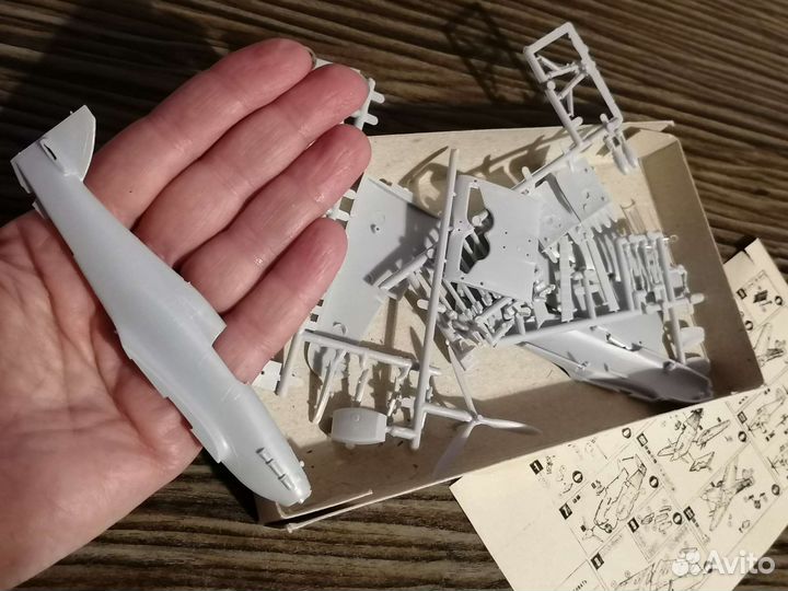 Модель самолёта сборная