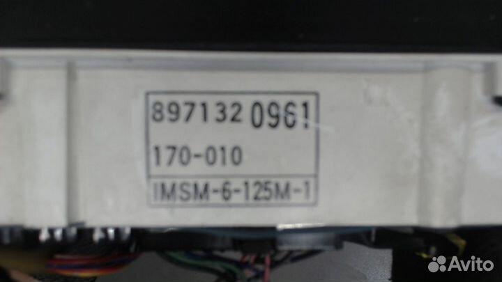 Щиток приборов Isuzu Trooper, 1997