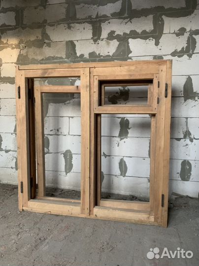 Деревянная оконная рама новая