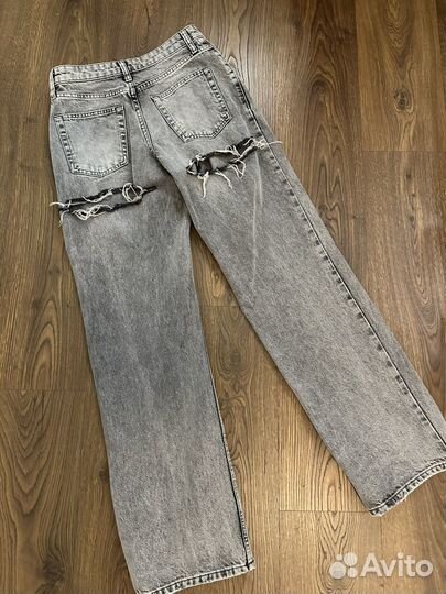 Джинсы