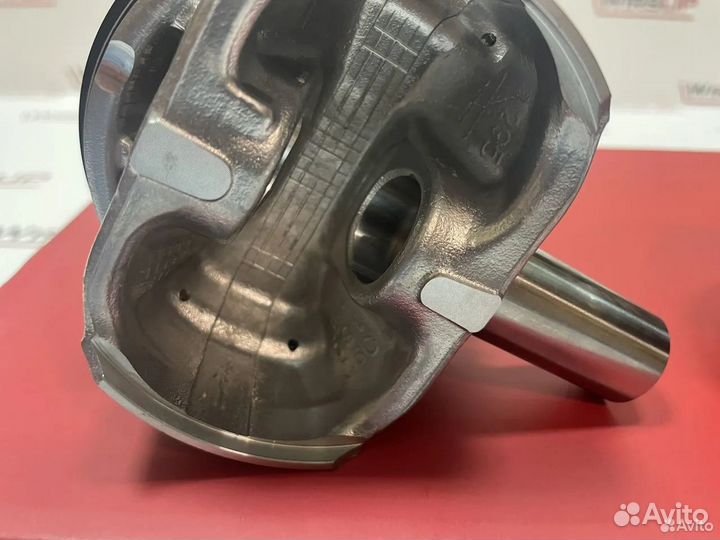 Комплект поршней Land Rover 5.0Бензин 508PN LR0124