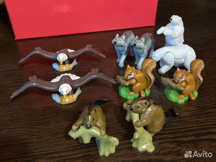 Киндер natoons животные