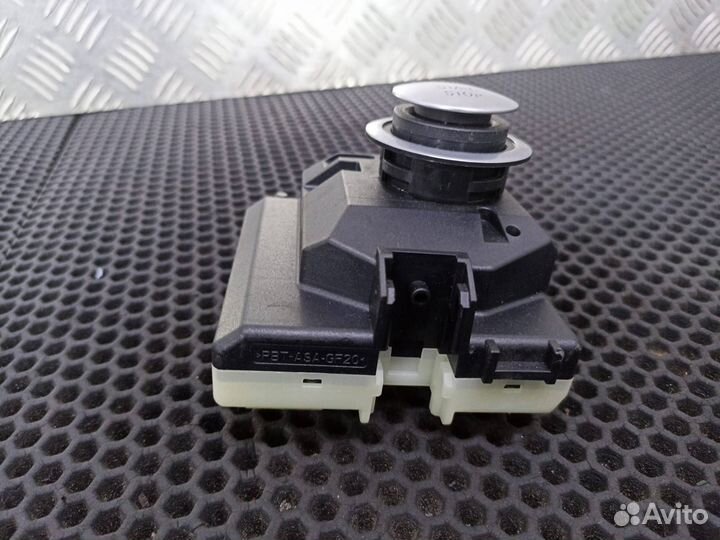 Замок зажигания Mercedes-Benz S-Класс A2229003309