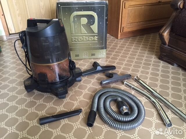 Пылесос robot -2000 с электрощеткой Мексика