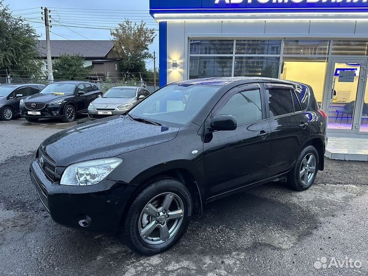 Toyota RAV4, 2008