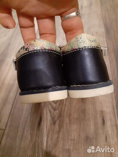 Сандалии на девочку 21р