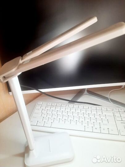 Лампа настольная