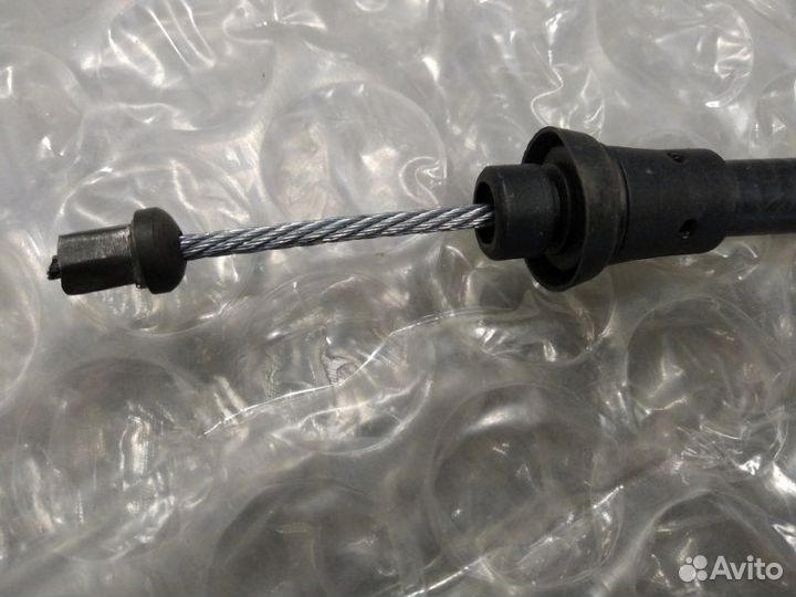 Трос стояночного тормоза левый Fiat Punto 1993