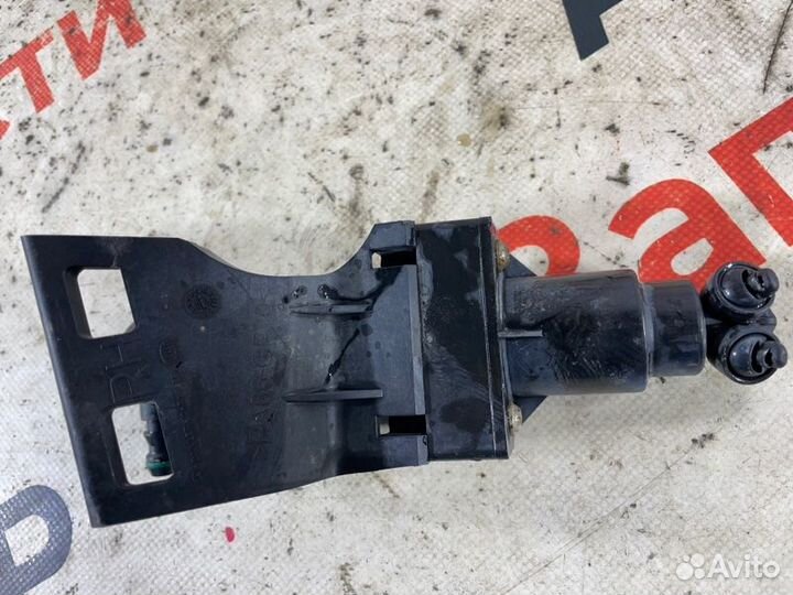 Форсунка омывателя фар правая Mercedes-Benz Gl 450