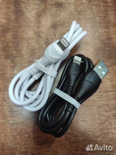 Зарядка на iPhone кабель