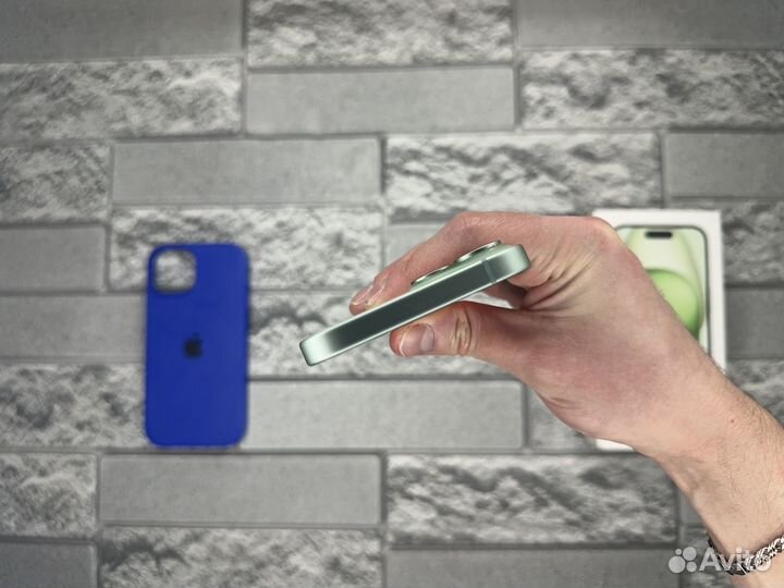 iPhone 15, 128 ГБ