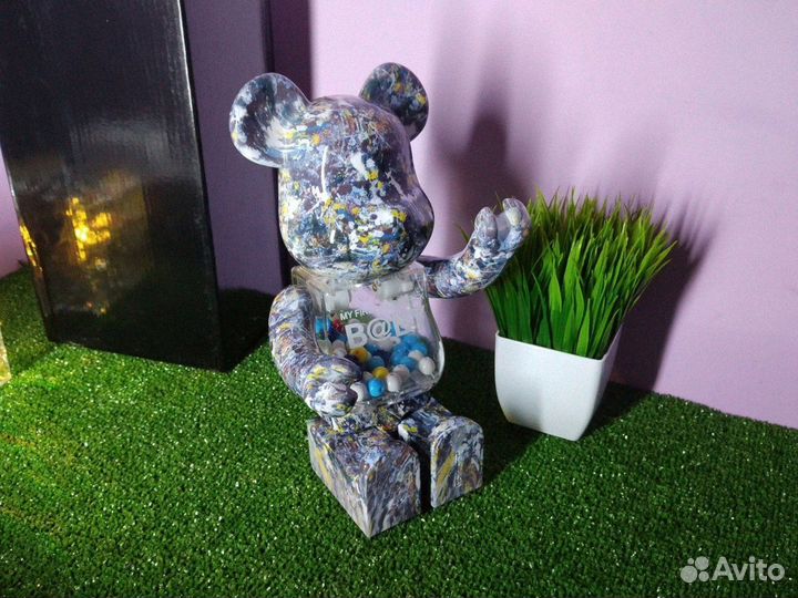 Мишка Bearbrick 28 см
