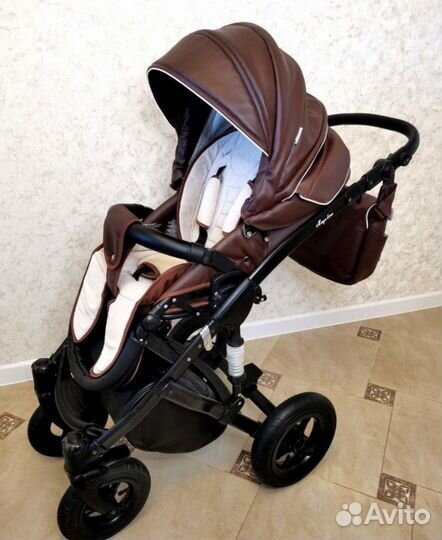 Коляска в отличном состоянии 2в1