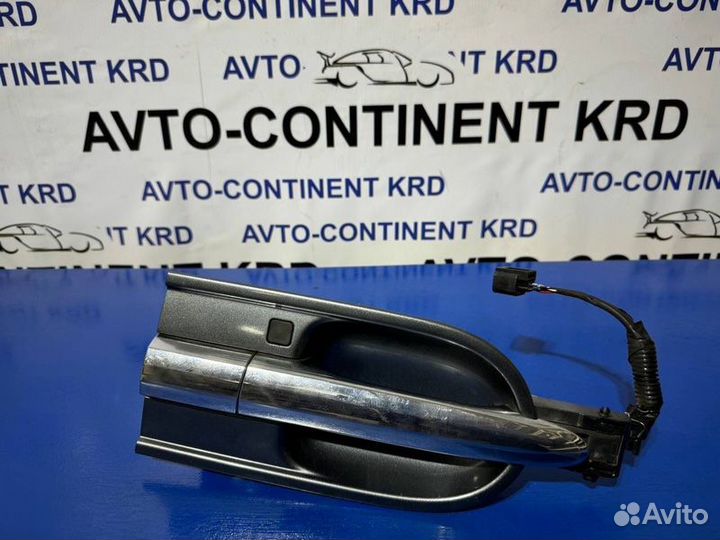 Ручка двери передняя левая Honda Elysion RR1 K24A