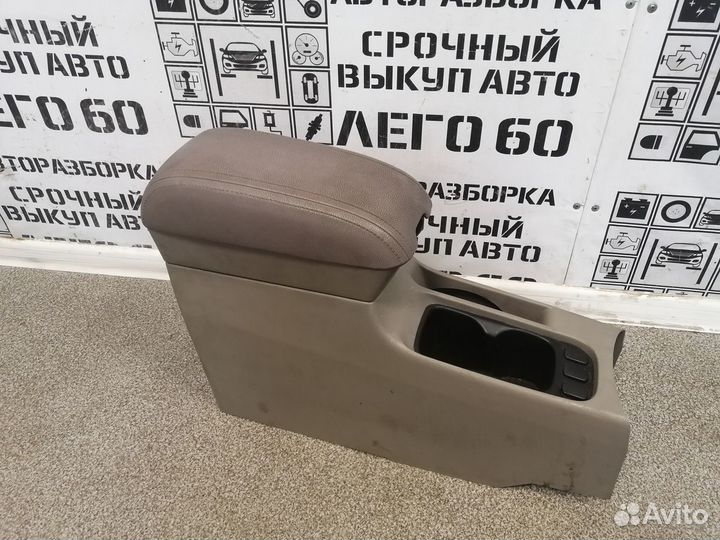 Подлокотник для Chery Fora A21
