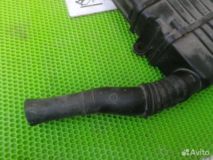 Корпус воздушного фильтра Fiat Albea