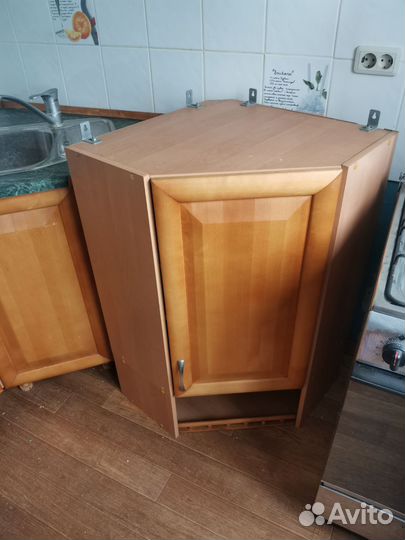 Продаю кухню бу