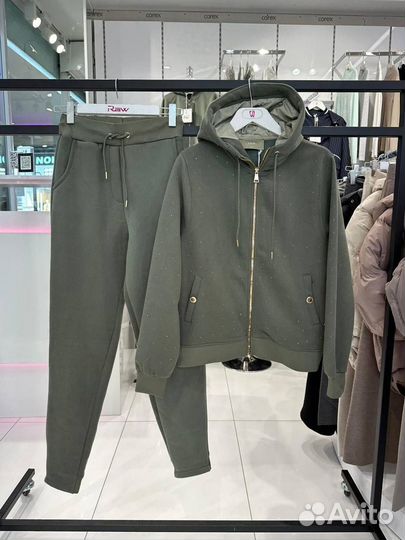 Спортивный костюм новый Турция